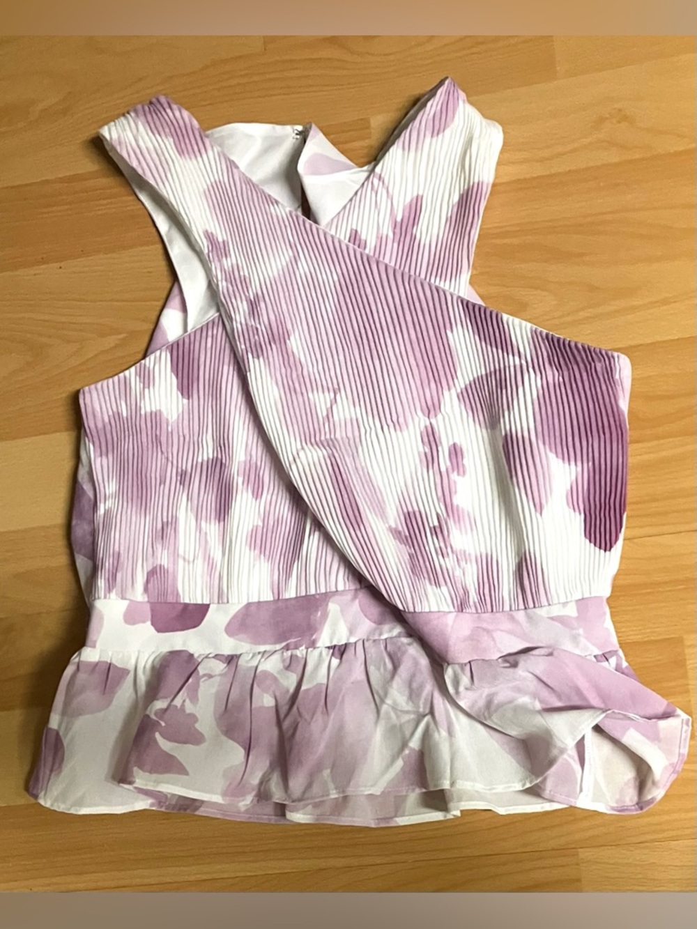 Express Lavender and White Criss Cross -Peplum Crinkle Crepe Top: M